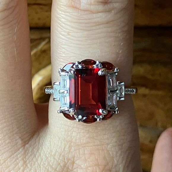 Red Labradorite Vermelho Red Garnet Sterling Silver Ring Size 7.75 - Picture 1 of 9